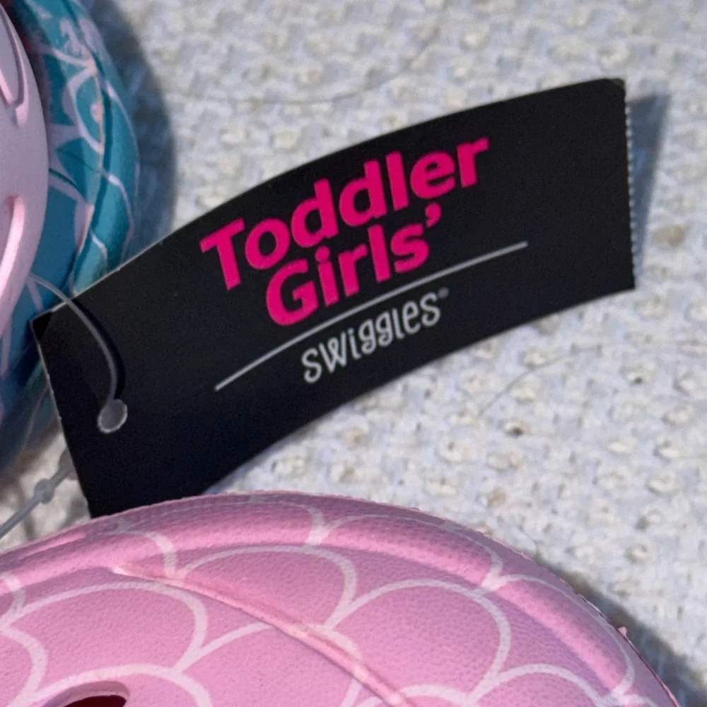 Bobbie Brooks‎ girls mermaid croc sandals size 9-10 Toddler NWT NEW